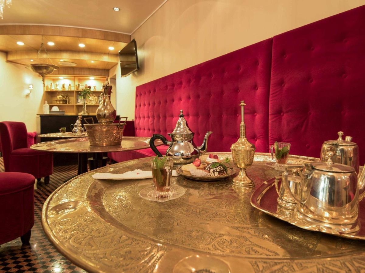 グランド ホテル メルキュール アルジェ エアロポート Dar el Beïda エクステリア 写真 The interior of the lounge